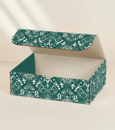 Subscription mailer box with foldable design
